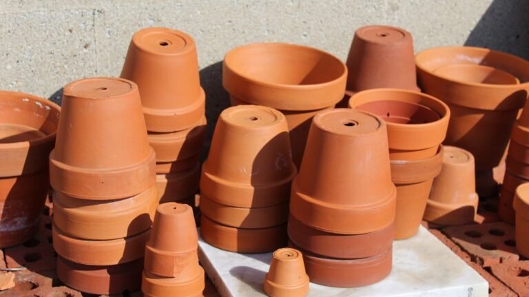 How to Easily Separate Terracotta Pots Stuck Together